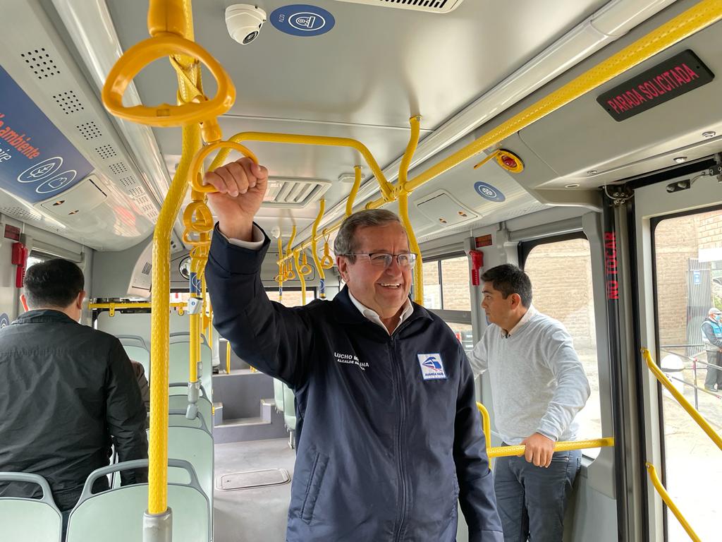 Empresarios y trabajadores transportistas urbanos respaldan candidatura de Lucho Molina a la alcaldía de Lima