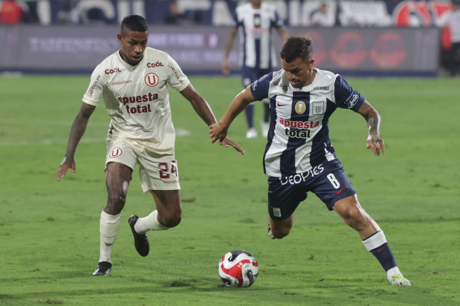 Solano sobre el clásico: la U llega tranquilo, pero Alianza irá por la  revancha - LA PR1MERA